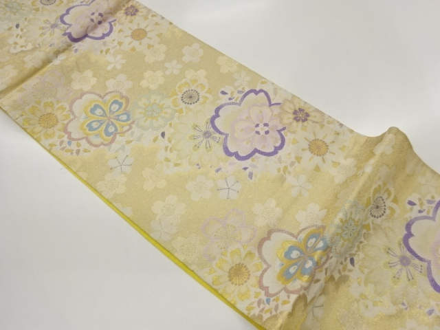 桜に花々模様織り出し袋帯